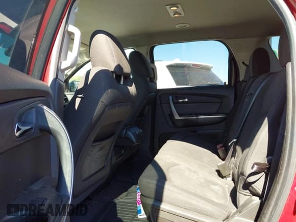 ✅ 2012 GMC Acadia SL • VIN: 1GKKRNED1CJ151701 • Lot: 43504859. Wystawiony na IAAI z przebiegiem 180 796 mil. Bezpłatny archiwum sprzedaży aukcyjnych z USA i szczegółowy raport historii pojazdu na DreamBid. Zdjęcie 8.