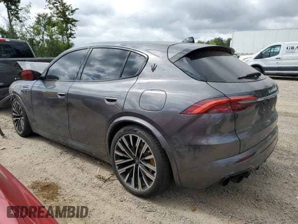 ✅ 2023 Maserati Grecale Modena • VIN: ZN682AVM5P7410534 • Lot: 70463885. Listed on Copart with 8,858 mi. Free auction sales archive from the USA and detailed vehicle history report at DreamBid. Image 2.