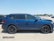 ✅ 2022 Volkswagen Atlas SE • VIN: 1V2WR2CA8NC536585 • Lot: 42950553. Listed on IAAI with 38,621 mi. Free auction sales archive from the USA and detailed vehicle history report at DreamBid. Image 13.