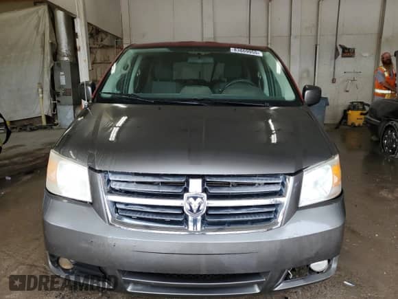 2009 Dodge Grand Caravan SE z VIN 1D8HN44E39B511741, wystawiony jako Copart lot #83869955 z przebiegiem 213 493 mil mil oraz Szkoda całkowita • Salvage title. Historia ofert i sprzedaży dostępna na DreamBid. Obrazek 5.