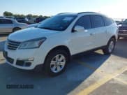 ✅ 2014 Chevrolet Traverse LT • VIN: 1GNKRGKD7EJ370524 • Lot: 43537394. Wystawiony na IAAI z przebiegiem 224 150 mil. Bezpłatny archiwum sprzedaży aukcyjnych z USA i szczegółowy raport historii pojazdu na DreamBid. Zdjęcie 2.