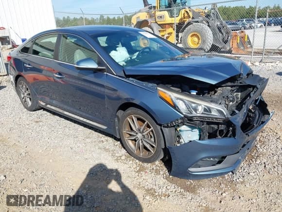 ✅ 2015 Hyundai Sonata Sport • VIN: 5NPE34AB6FH232926 • Lot: 43288971. Wystawiony na IAAI z przebiegiem 116 854 mil. Bezpłatny archiwum sprzedaży aukcyjnych z USA i szczegółowy raport historii pojazdu na DreamBid. Zdjęcie 1.