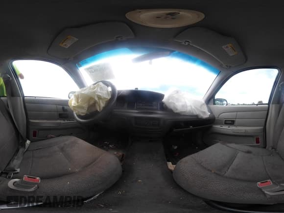 ✅ 2003 Ford Police Interceptor Street Appear • VIN: 2FAFP71W93X101292 • Lot: 40263949. Listed on IAAI with 255,111 mi. Free auction sales archive from the USA and detailed vehicle history report at DreamBid. Image 17.