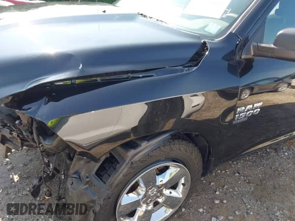 2019 Ram 1500 Tradesman with VIN 1C6RR7FG3KS582586, listed as a IAAI auction lot 42373353 with 68,457 mi miles and . Bid and sale history available at DreamBid. Image 18.