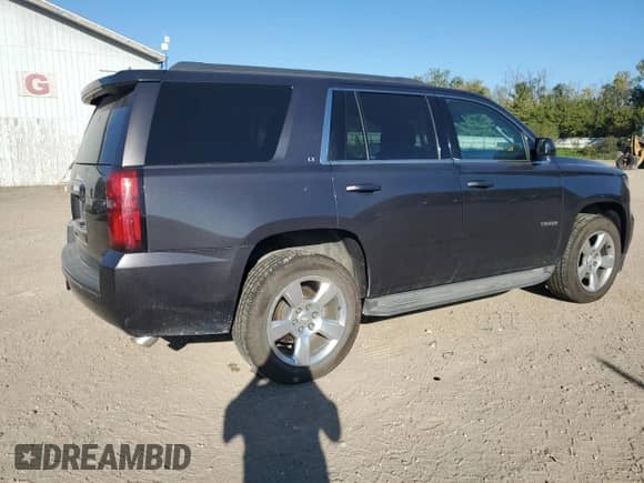 2015 Chevrolet Tahoe LT with VIN 1GNSKBKC6FR191800, listed as a Copart auction lot 81899945 with 138,801 mi miles and Clean title. Bid and sale history available at DreamBid. Image 3.