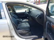 ✅ 2008 Audi Q7 Premium • VIN: WA1BY74L38D002774 • Lot: 36602685. Wystawiony na IAAI z przebiegiem 153 947 mil. Bezpłatny archiwum sprzedaży aukcyjnych z USA i szczegółowy raport historii pojazdu na DreamBid. Zdjęcie 5.