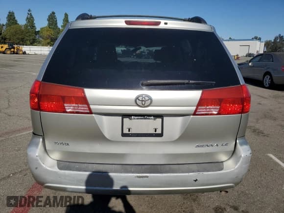 ✅ 2004 Toyota Sienna LE • VIN: 5TDZA23CX4S099774 • Lot: 82623305. Listed on Copart with 172,658 mi. Free auction sales archive from the USA and detailed vehicle history report at DreamBid. Image 6.