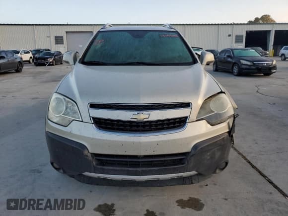 ✅ 2014 Chevrolet Captiva Sport LS • VIN: 3GNAL2EK7ES514582 • Lot: 78397674. Wystawiony na Copart z przebiegiem 174 351 mil. Bezpłatny archiwum sprzedaży aukcyjnych z USA i szczegółowy raport historii pojazdu na DreamBid. Zdjęcie 5.