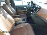 ✅ 2017 Chrysler Pacifica Limited • VIN: 2C4RC1GG2HR504235 • Lot: 43677399. Wystawiony na IAAI z przebiegiem 121 612 mil. Bezpłatny archiwum sprzedaży aukcyjnych z USA i szczegółowy raport historii pojazdu na DreamBid. Zdjęcie 5.