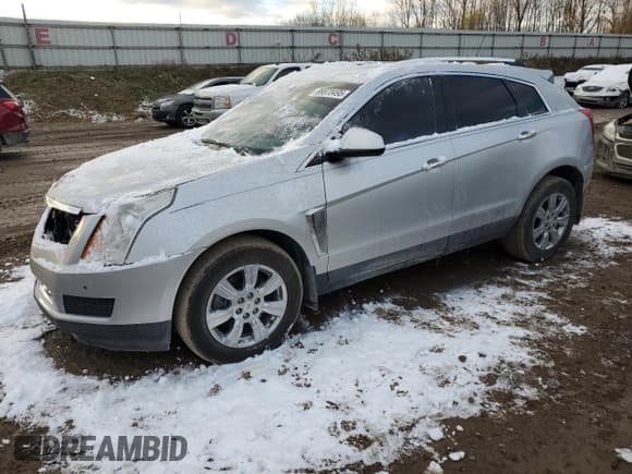 ✅ 2016 Cadillac SRX Luxury Collection • VIN: 3GYFNEE35GS525578 • Лот: 89870495. Опубликован ранее на Copart с пробегом 104 142 миль. Бесплатный доступ к архиву аукционных продаж из США и подробный отчёт об истории автомобиля на DreamBid. Изображение 1.