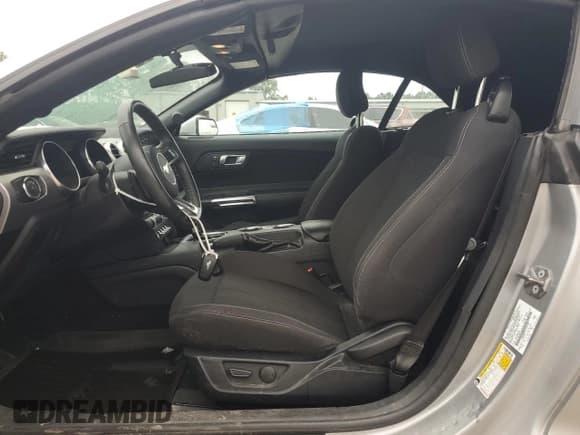 ✅ 2020 Ford Mustang EcoBoost • VIN: 1FATP8UH9L5157434 • Lot: 72012535. Listed on Copart with 66,629 mi. Free auction sales archive from the USA and detailed vehicle history report at DreamBid. Image 7.