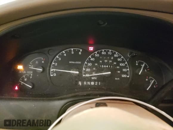 ✅ 2000 Ford Explorer Eddie Bauer • VIN: 1FMDU84P0YZC67167 • Лот: 85806684. Опубликован ранее на Copart с пробегом 156 411 миль. Бесплатный доступ к архиву аукционных продаж из США и подробный отчёт об истории автомобиля на DreamBid. Изображение 9.