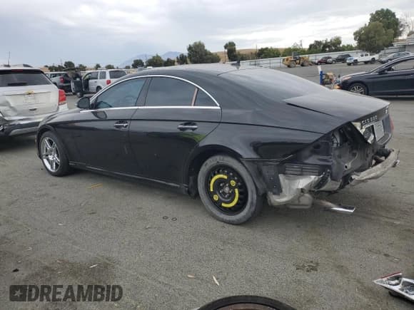 ✅ 2007 Mercedes-Benz CLS 550 • VIN: WDDDJ72X07A102779 • Lot: 81334765. Listed on Copart with 180,023 mi. Free auction sales archive from the USA and detailed vehicle history report at DreamBid. Image 2.