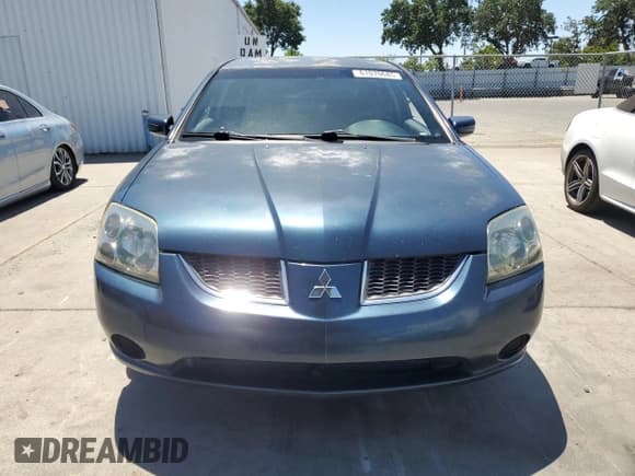 ✅ 2006 Mitsubishi Galant ES • VIN: 4A3AB36F16E019578 • Lot: 61070685. Wystawiony na Copart z przebiegiem 251 033 mil. Bezpłatny archiwum sprzedaży aukcyjnych z USA i szczegółowy raport historii pojazdu na DreamBid. Zdjęcie 5.