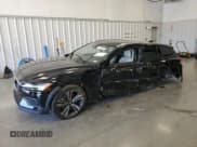 ✅ 2024 Volvo V60 Plus • VIN: YV4L12WY0R2134976 • Лот: 69298394. Опубликован ранее на Copart с пробегом 14 427 миль. Бесплатный доступ к архиву аукционных продаж из США и подробный отчёт об истории автомобиля на DreamBid. Изображение 1.