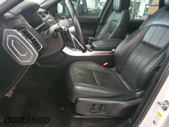 ✅ 2018 Land Rover Range Rover Sport • VIN: SALWR2REXJA805292 • Lot: 69313835. Listed on Copart with 131,456 mi. Free auction sales archive from the USA and detailed vehicle history report at DreamBid. Image 7.