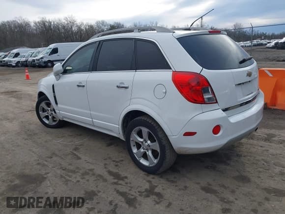 ✅ 2013 Chevrolet Captiva Sport LTZ • VIN: 3GNAL4EK0DS616154 • Lot: 41487723. Wystawiony na IAAI z przebiegiem 123 639 mil. Bezpłatny archiwum sprzedaży aukcyjnych z USA i szczegółowy raport historii pojazdu na DreamBid. Zdjęcie 3.