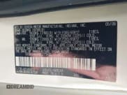 ✅ 2006 Toyota Sequoia Limited • VIN: 5TDBT48A66S273485 • Lot: 42415100. Wystawiony na IAAI z przebiegiem 211 656 mil. Bezpłatny archiwum sprzedaży aukcyjnych z USA i szczegółowy raport historii pojazdu na DreamBid. Zdjęcie 9.