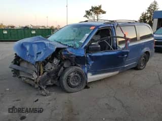 2010 Dodge Grand Caravan SE z VIN 2D4RN4DE7AR111063, wystawiony jako Copart lot #80820695 z przebiegiem Nie podano mil oraz Nie do naprawy • Non repairable. Historia ofert i sprzedaży dostępna na DreamBid. Obrazek 1.