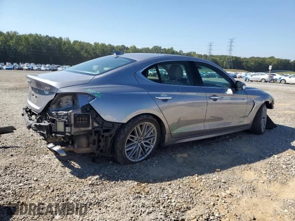 ✅ 2020 Genesis G70 2.0T • VIN: KMTG34LA7LU051107 • Lot: 84584225. Listed on Copart with 67,832 mi. Free auction sales archive from the USA and detailed vehicle history report at DreamBid. Image 3.