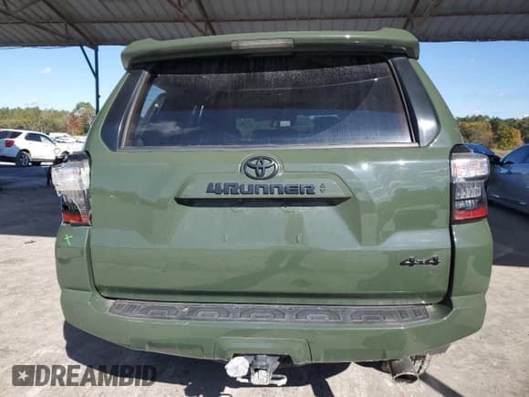 ✅ 2021 Toyota 4Runner SR5 • VIN: JTEBU5JR0M5943260 • Lot: 90917145. Listed on Copart with 37,380 mi. Free auction sales archive from the USA and detailed vehicle history report at DreamBid. Image 6.
