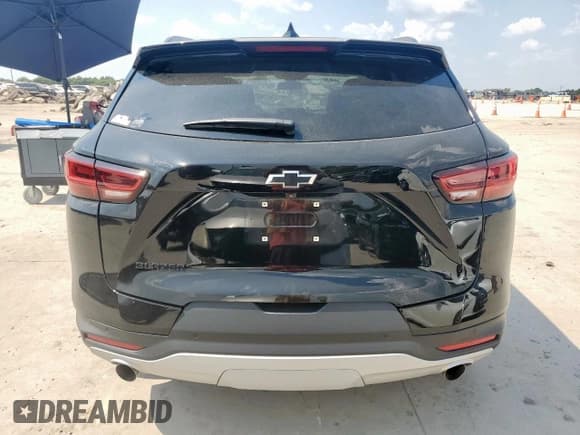 ✅ 2024 Chevrolet Blazer LT • VIN: 3GNKBDR43RS201758 • Lot: 69117175. Listed on Copart with 20,901 mi. Free auction sales archive from the USA and detailed vehicle history report at DreamBid. Image 6.