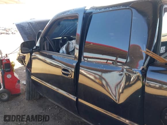 ✅ 1999 GMC Sierra 1500 SLE • VIN: 2GTEK19TXX1543423 • Лот: 39185968. Опубликован ранее на IAAI с пробегом 282 881 миль. Бесплатный доступ к архиву аукционных продаж из США и подробный отчёт об истории автомобиля на DreamBid. Изображение 6.