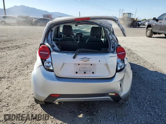 ✅ 2014 Chevrolet Spark LS • VIN: KL8CA6S96EC463395 • Lot: 68437045. Listed on Copart with 55,364 mi. Free auction sales archive from the USA and detailed vehicle history report at DreamBid. Image 6.