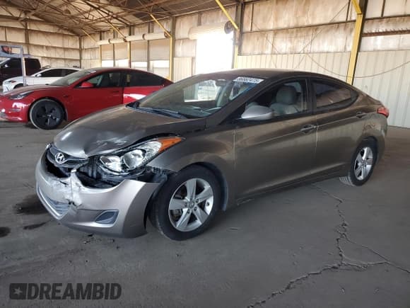 ✅ 2013 Hyundai Elantra GLS • VIN: 5NPDH4AE1DH417986 • Лот: 86862475. Опубликован ранее на Copart с пробегом 127 126 миль. Бесплатный доступ к архиву аукционных продаж из США и подробный отчёт об истории автомобиля на DreamBid. Изображение 1.