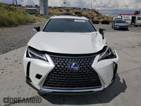✅ 2021 Lexus UX 250h • VIN: JTHP9JBH6M2050326 • Lot: 70546545. Wystawiony na Copart z przebiegiem Nie podano. Bezpłatny archiwum sprzedaży aukcyjnych z USA i szczegółowy raport historii pojazdu na DreamBid. Zdjęcie 5.