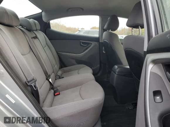 ✅ 2014 Hyundai Elantra SE • VIN: KMHDH4AE5EU179319 • Lot: 91545555. Listed on Copart with 134,883 mi. Free auction sales archive from the USA and detailed vehicle history report at DreamBid. Image 10.