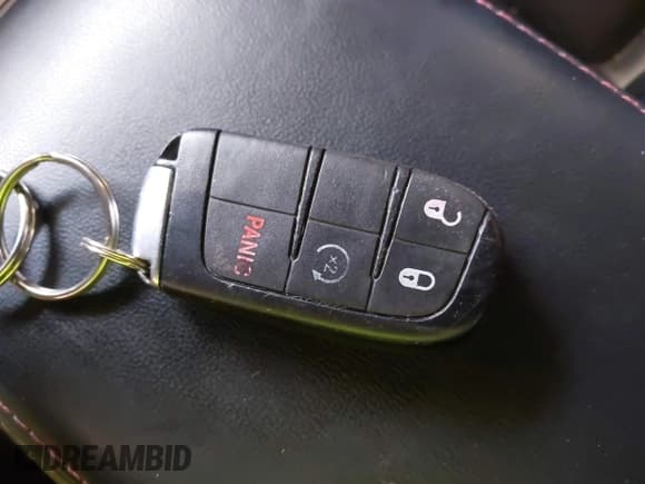 ✅ 2018 Dodge Journey GT • VIN: 3C4PDDEG3JT311331 • Lot: 43416151. Wystawiony na IAAI z przebiegiem 100 205 mil. Bezpłatny archiwum sprzedaży aukcyjnych z USA i szczegółowy raport historii pojazdu na DreamBid. Zdjęcie 11.