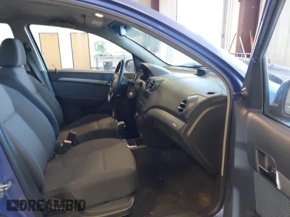 ✅ 2009 Chevrolet Aveo 1LT • VIN: KL1TD56E89B393109 • Lot: 42802296. Listed on IAAI with 147,204 mi. Free auction sales archive from the USA and detailed vehicle history report at DreamBid. Image 5.