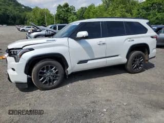 ✅ 2023 Toyota Sequoia SR5 • VIN: 7SVAAAAA1PX001521 • Lot: 65566325. Listed on Copart with 39,136 mi. Free auction sales archive from the USA and detailed vehicle history report at DreamBid. Image 1.