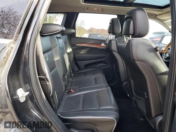 ✅ 2012 Jeep Grand Cherokee Overland • VIN: 1C4RJFCT6CC346490 • Лот: 91172365. Опубликован ранее на Copart с пробегом 76 690 миль. Бесплатный доступ к архиву аукционных продаж из США и подробный отчёт об истории автомобиля на DreamBid. Изображение 11.