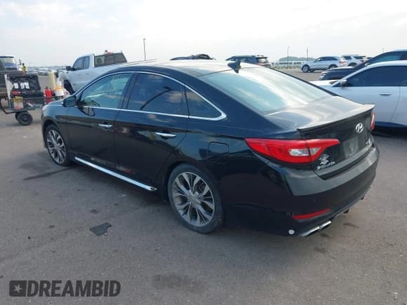 ✅ 2015 Hyundai Sonata Sport • VIN: 5NPE34ABXFH125359 • Lot: 42952995. Listed on IAAI with 135,776 mi. Free auction sales archive from the USA and detailed vehicle history report at DreamBid. Image 3.