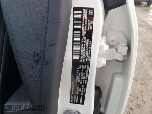 ✅ 2017 Maserati Levante • VIN: ZN661XUAXHX250088 • Лот: 40583294. Опубликован ранее на Copart с пробегом 26 317 миль. Бесплатный доступ к архиву аукционных продаж из США и подробный отчёт об истории автомобиля на DreamBid. Изображение 12.