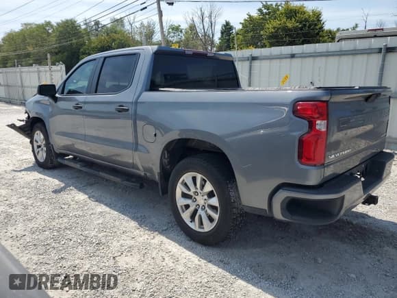 ✅ 2020 Chevrolet Silverado 1500 Custom • VIN: 1GCPWBEH0LZ332026 • Lot: 68916944. Wystawiony na Copart z przebiegiem 59 635 mil. Bezpłatny archiwum sprzedaży aukcyjnych z USA i szczegółowy raport historii pojazdu na DreamBid. Zdjęcie 2.