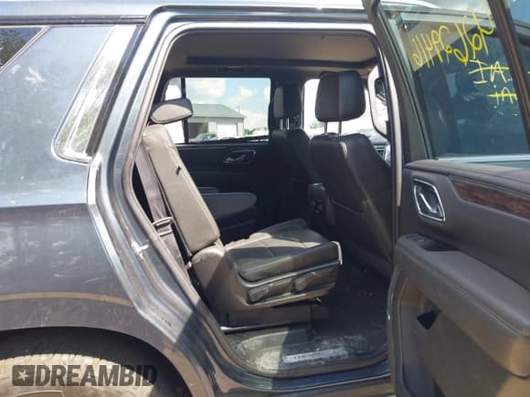 ✅ 2021 Chevrolet Tahoe LT • VIN: 1GNSKNKD7MR422744 • Lot: 42629416. Listed on IAAI with 73,615 mi. Free auction sales archive from the USA and detailed vehicle history report at DreamBid. Image 8.