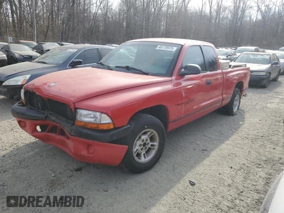 ✅ 1998 Dodge Dakota SLT • VIN: 1B7GL22X4WS743494 • Lot: 48170975. Wystawiony na Copart z przebiegiem 161 308 mil. Bezpłatny archiwum sprzedaży aukcyjnych z USA i szczegółowy raport historii pojazdu na DreamBid. Zdjęcie 1.