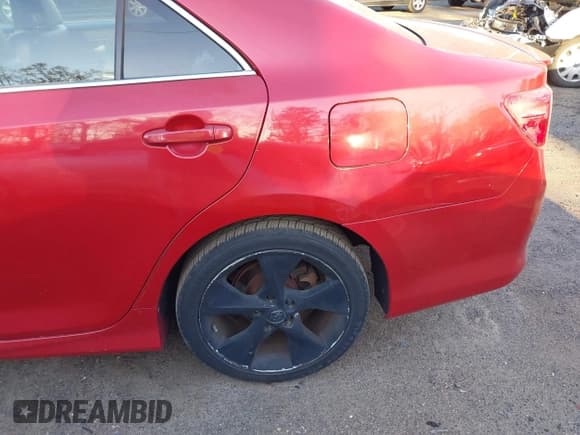 ✅ 2012 Toyota Camry L • VIN: 4T1BF1FK1CU629779 • Lot: 43689043. Wystawiony na IAAI z przebiegiem 84 669 mil. Bezpłatny archiwum sprzedaży aukcyjnych z USA i szczegółowy raport historii pojazdu na DreamBid. Zdjęcie 6.