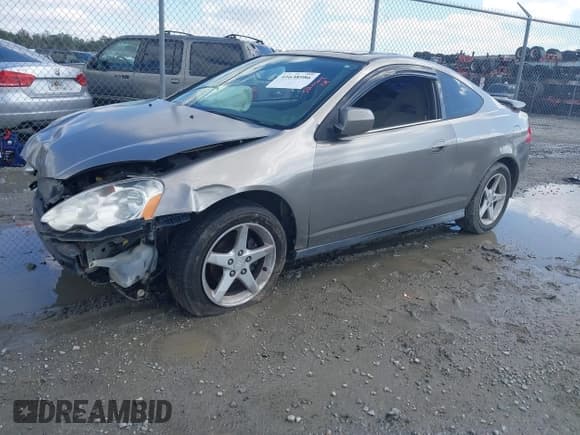 ✅ 2002 Acura RSX Auto • VIN: JH4DC54882C002097 • Лот: 41638986. Опубликован ранее на IAAI с пробегом 231 764 миль. Бесплатный доступ к архиву аукционных продаж из США и подробный отчёт об истории автомобиля на DreamBid. Изображение 17.