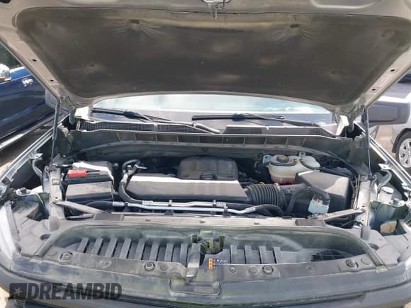 ✅ 2023 Chevrolet Silverado 1500 Custom • VIN: 1GCPABEK7PZ315806 • Lot: 42541323. Wystawiony na IAAI z przebiegiem 67 842 mil. Bezpłatny archiwum sprzedaży aukcyjnych z USA i szczegółowy raport historii pojazdu na DreamBid. Zdjęcie 10.