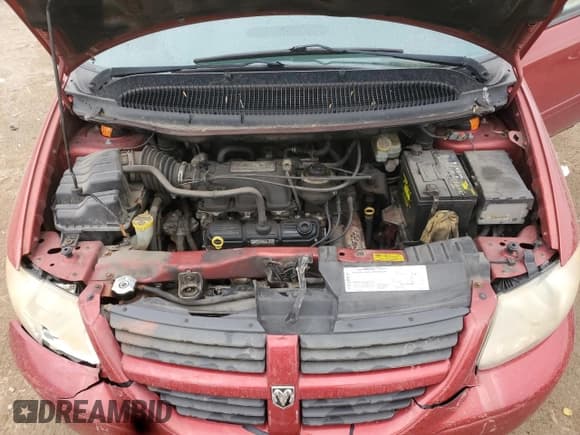 ✅ 2005 Dodge Caravan SXT • VIN: 2D8GP44L05R162683 • Lot: 86262875. Wystawiony na Copart z przebiegiem 256 452 mil. Bezpłatny archiwum sprzedaży aukcyjnych z USA i szczegółowy raport historii pojazdu na DreamBid. Zdjęcie 12.