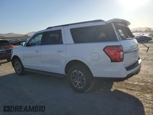 ✅ 2024 Ford Expedition Max XLT • VIN: 1FMJK1H88REB02835 • Lot: 66558685. Wystawiony na Copart z przebiegiem 6 718 mil. Bezpłatny archiwum sprzedaży aukcyjnych z USA i szczegółowy raport historii pojazdu na DreamBid. Zdjęcie 2.