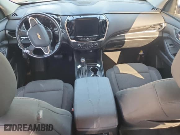 ✅ 2020 Chevrolet Traverse LT Cloth • VIN: 1GNERGKW8LJ196054 • Lot: 84007255. Wystawiony na Copart z przebiegiem 126 625 mil. Bezpłatny archiwum sprzedaży aukcyjnych z USA i szczegółowy raport historii pojazdu na DreamBid. Zdjęcie 8.