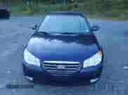 2008 Hyundai Elantra GLS z VIN KMHDU46D78U444855, wystawiony jako Copart lot #70801094 z przebiegiem 162 662 mil mil oraz Szkoda całkowita • Salvage title. Historia ofert i sprzedaży dostępna na DreamBid. Obrazek 5.