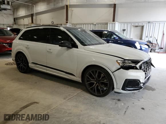 ✅ 2020 Audi SQ7 • VIN: WA1AWAF72LD012624 • Lot: 60683945. Listed on Copart with 53,488 mi. Free auction sales archive from the USA and detailed vehicle history report at DreamBid. Image 4.