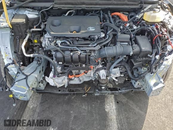 ✅ 2025 Lexus RX 350h Premium • VIN: 2T2BBMCA7SC076835 • Lot: 93293215. Wystawiony na Copart z przebiegiem 8 567 mil. Bezpłatny archiwum sprzedaży aukcyjnych z USA i szczegółowy raport historii pojazdu na DreamBid. Zdjęcie 12.