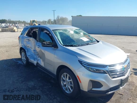 ✅ 2022 Chevrolet Equinox LT • VIN: 3GNAXTEV1NL134782 • Lot: 43386173. Wystawiony na IAAI z przebiegiem 38 890 mil. Bezpłatny archiwum sprzedaży aukcyjnych z USA i szczegółowy raport historii pojazdu na DreamBid. Zdjęcie 6.